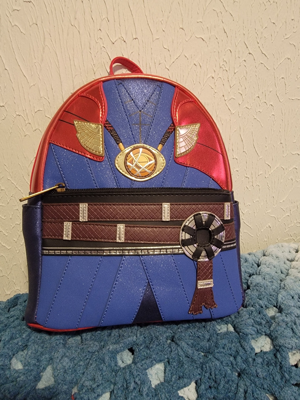 Loungefly × Infinity Saga Marvel Metallic Doctor Strange Cosplay Mini Backpack
